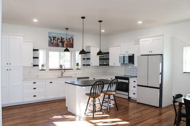 115 4th Ave SW, Choteau, MT 59422 - photo 4