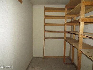 023-131451 - garage shelving