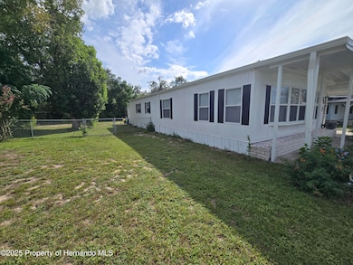 12364 Conde Dr, Brooksville, FL 34613 - photo 4