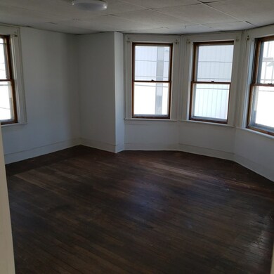 8 Maple St, Webster, MA 01570 - photo 6