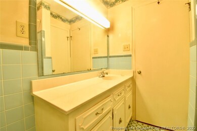 315 Parkview Ave, Fayetteville, NC 28305 - photo 6