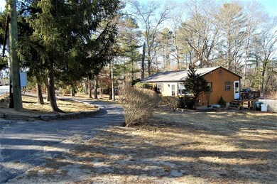 131 Center St, Carver, MA 02330 - photo 5