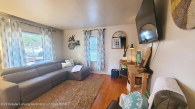 1412 Lenore Ave, Lansing, MI 48910 - photo 2