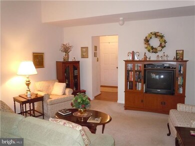 106 Presidential Dr, Royersford, PA 19468 - photo 4