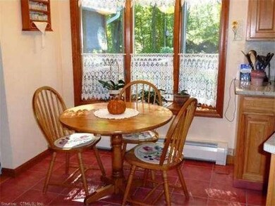 7 Duff Dr, Enfield, CT 06082 - photo 6