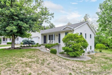 4-web-or-mls-226 Apollo Pl Wayland-4