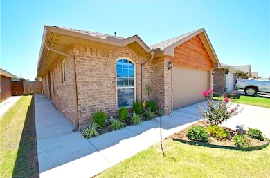 2324 NW 199th St, Edmond, OK 73012 - photo 2