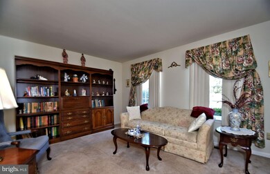 118 Yorkshire Way, Hatboro, PA 19040 - photo 5