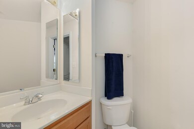 21985 Windy Oaks Square, Broadlands, VA 20148 - photo 3