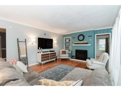 3201 36th St, Des Moines, IA 50310 - photo 2