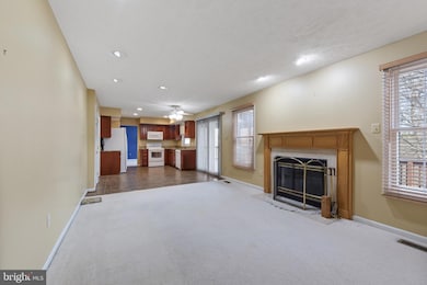 452 Doe Meadow Dr, Owings Mills, MD 21117 - photo 7