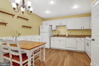 9242 Leigh Choice Ct, Owings Mills, MD 21117 - photo 7