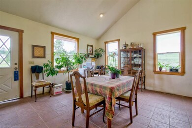 3408 W Monroe Rd, Spokane, WA 99208 - photo 2