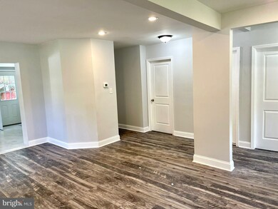 923 E Linden Ave, Lindenwold, NJ 08021 - photo 6