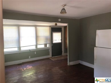 1206 W Martin Luther King Dr, San Marcos, TX 78666 - photo 6