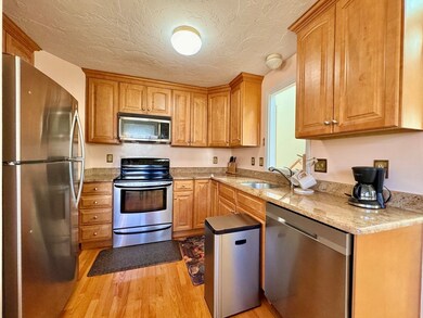 7 Lanes End unit 7, Natick, MA 01760 - photo 5