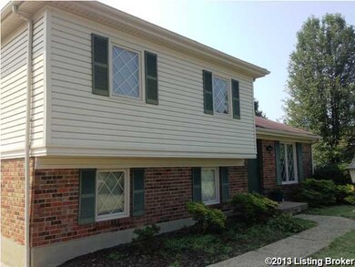 7502 Winesap Way, Louisville, KY 40228 - photo 2