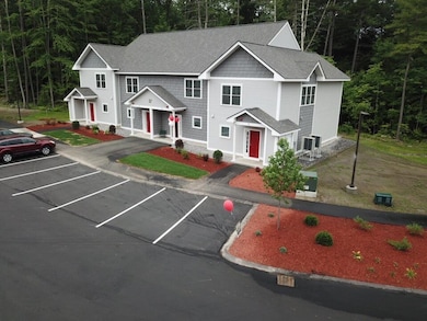 37 E Ridge Dr unit 3, Milford, NH 03055 - photo 3