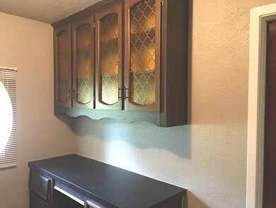 26226 Maplewood Dr, Spring, TX 77386 - photo 4