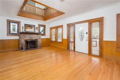 Living Room with Gas Log Fireplace, custom surroun