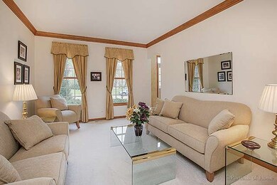 247 Violet Ln, Batavia, IL 60510 - photo 4