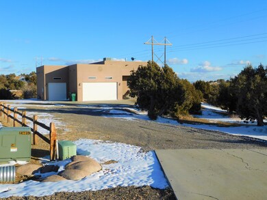 7312 Naples Dr, Farmington, NM 87402 - photo 2