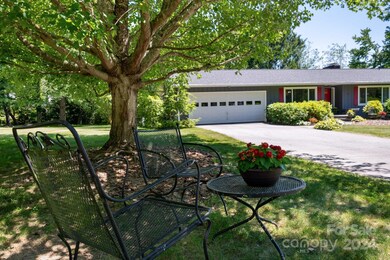 17 Braddock Way, Asheville, NC 28803 - photo 4