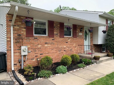 9122 Waltham Woods Rd, Parkville, MD 21234 - photo 3