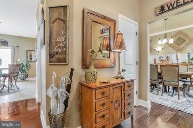 9186 Lindale Ave, Greencastle, PA 17225 - photo 4