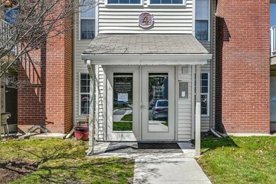 4 Walden Dr unit 19, Natick, MA 01760 - photo 4