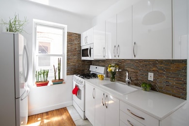 47-14 48th St unit 1R, Ss, NY 11377 - photo 5