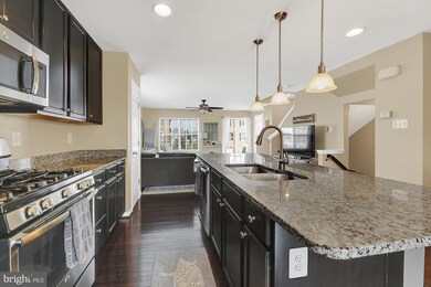 8522 Stansbury Lake Dr, Baltimore, MD 21222 - photo 7