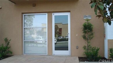 1560 W Artesia Square unit D, Gardena, CA 90248 - photo 2