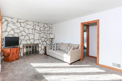 4338 Emerson Ave, Schiller Park, IL 60176 - photo 4