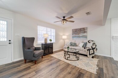 1104 Reed St, Hurst, TX 76053 - photo 5