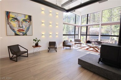 Spacious, open, floor-to-ceiling windows.