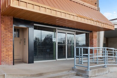 922 Commerce St E, Buffalo, TX 75831 - photo 2