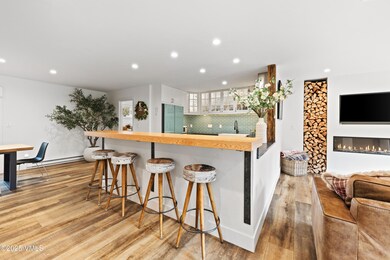 3850 Fall Line Dr unit 21, Vail, CO 81657 - photo 3