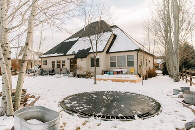 home.2019.LisaHarbertson0024