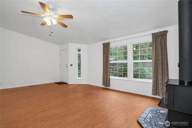 371 E Annas Way, Shelton, WA 98584 - photo 4