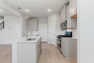 668 Backstays Loop, Kyle, TX 78640 - photo 3