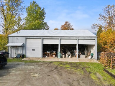 333 S Old Pacific Hwy, Myrtle Creek, OR 97457 - photo 2