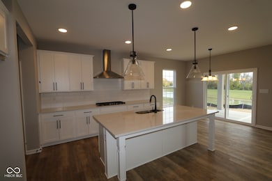 9095 Ambassador St, McCordsville, IN 46055 - photo 4