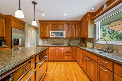 2460 Mershon Dr, Ann Arbor, MI 48103 - photo 6