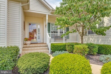 136 Lacosta Blvd, Martinsburg, WV 25405 - photo 5