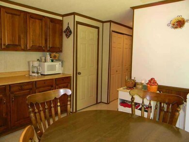 23 Sherry Dr, Hudson, ME 04449 - photo 4