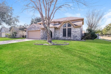 7447 Woodland Dr W, Houston, TX 77040 - photo 2