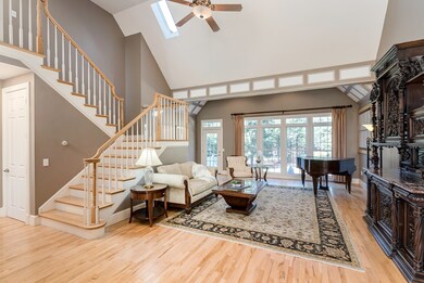 7 Kenbane St, South Easton, MA 02375 - photo 2