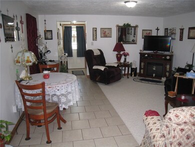 2929 Sterrettania Rd, Erie, PA 16506 - photo 4