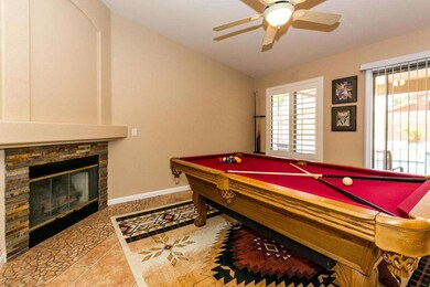 Fireplace & Fam Room